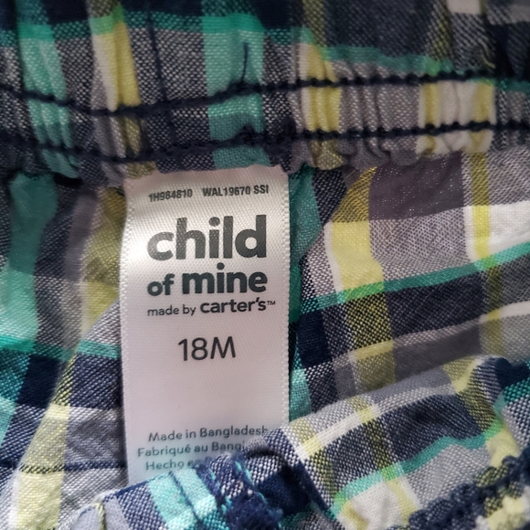 Boy plaid shorts and red rescue vehicle t-shirt. Carter's toddler baby 18m. - Picture 6 of 8